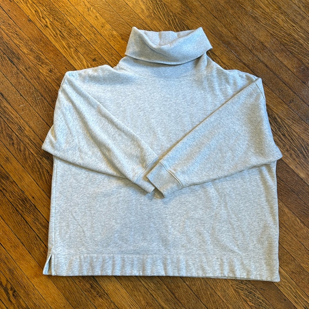 GAP sweats turtleneck